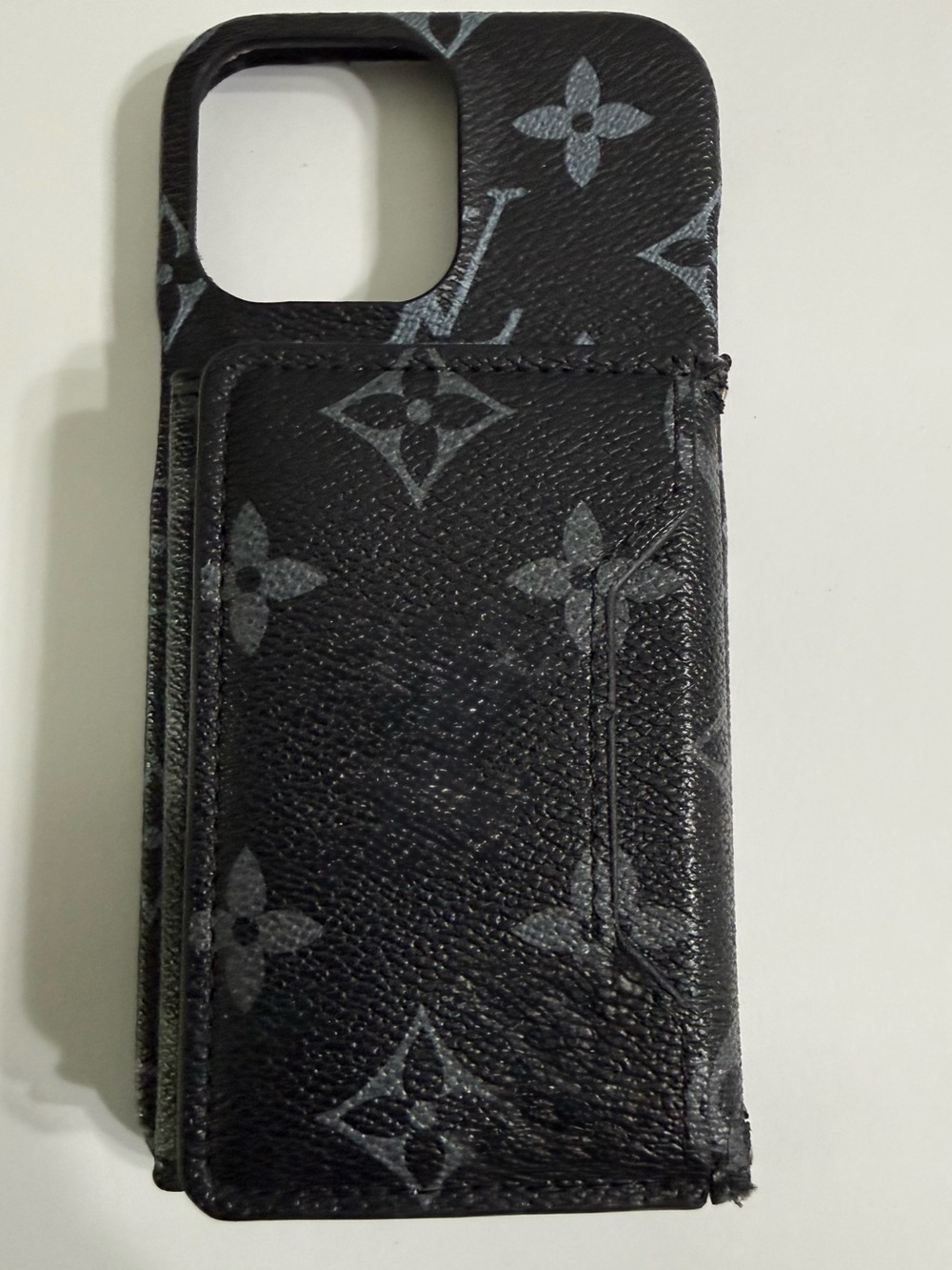 Luxury Black Patterned Wallet Phone Case with Card Pocket USED